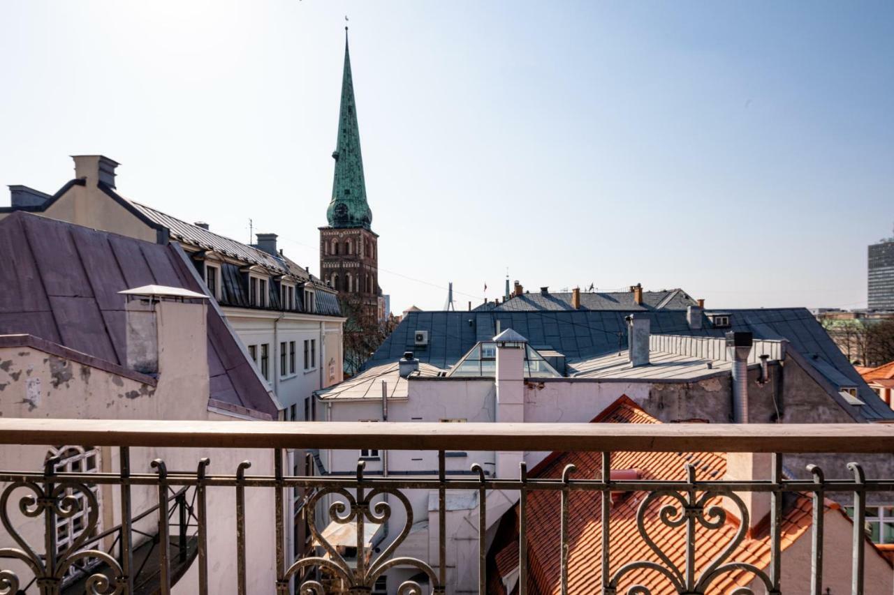 Old Riga Aldaru Street 2 Level Apartment With Terrace Exterior photo